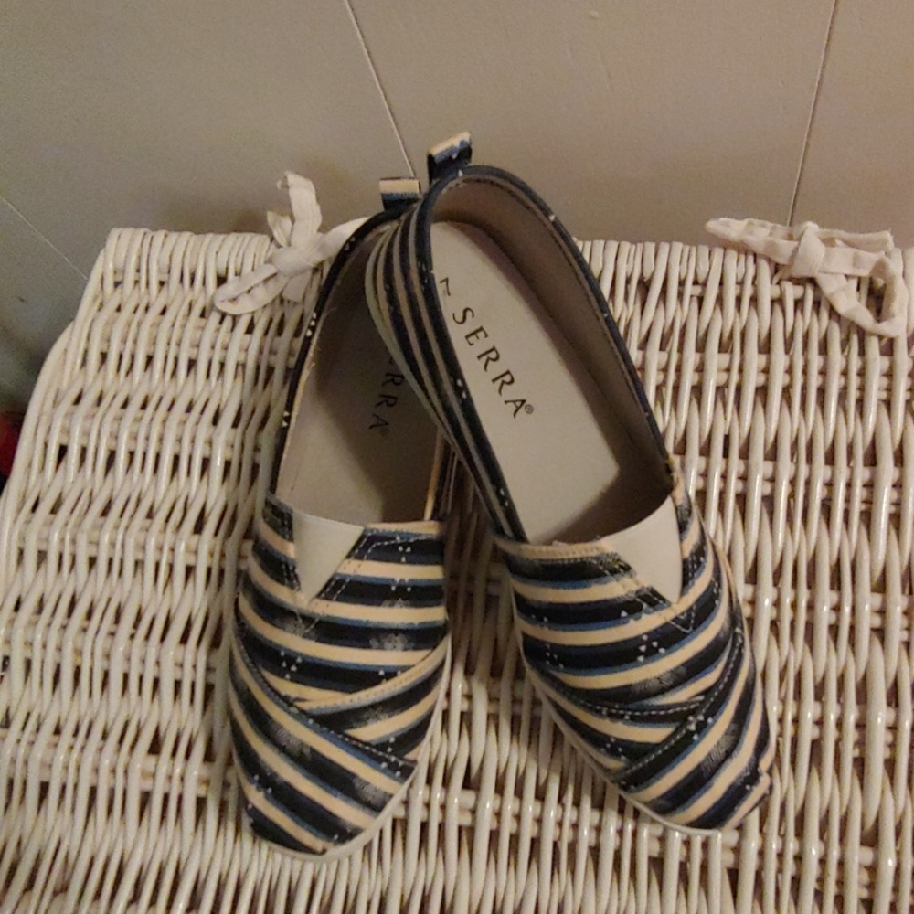 Serra canvas shoes